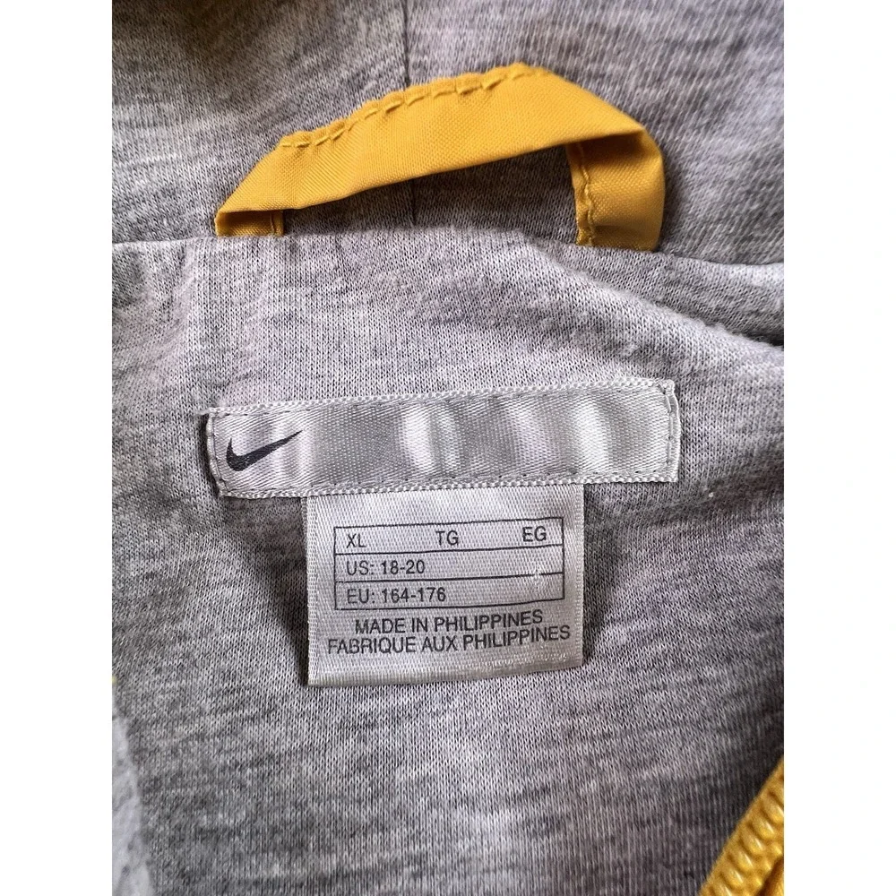 Nike this vintage